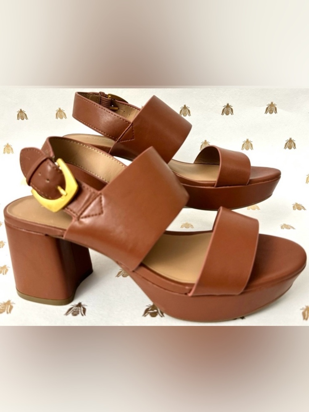 Women’s Aerosoles Brown Platform Sandals Gold Buckles Man Made Uppers 8M - NEW